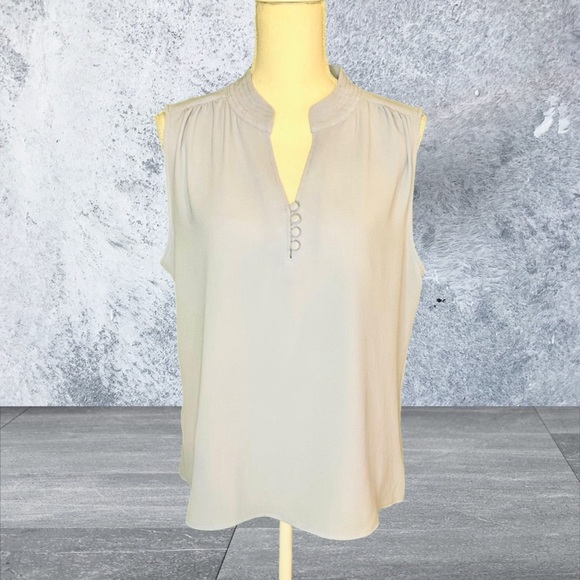 NWOT Calvin Klein Powder Blue Crepe Sleeveless Button Up Bust Detail Blouse XL - Picture 1 of 10